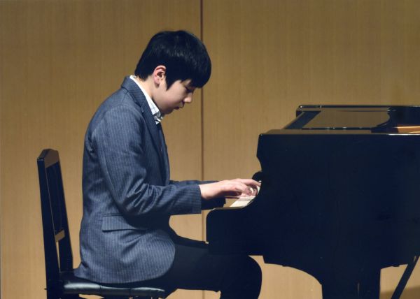 ピアノ・エレクトーン発表会2017年3月26日　きたこぶしホールにて「ソナチネ第６番ＮＯ１・２」～ベートーヴェン