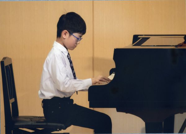 ピアノ・エレクトーン発表会　きたこぶしホール演奏曲「エチュード・アレグロ」